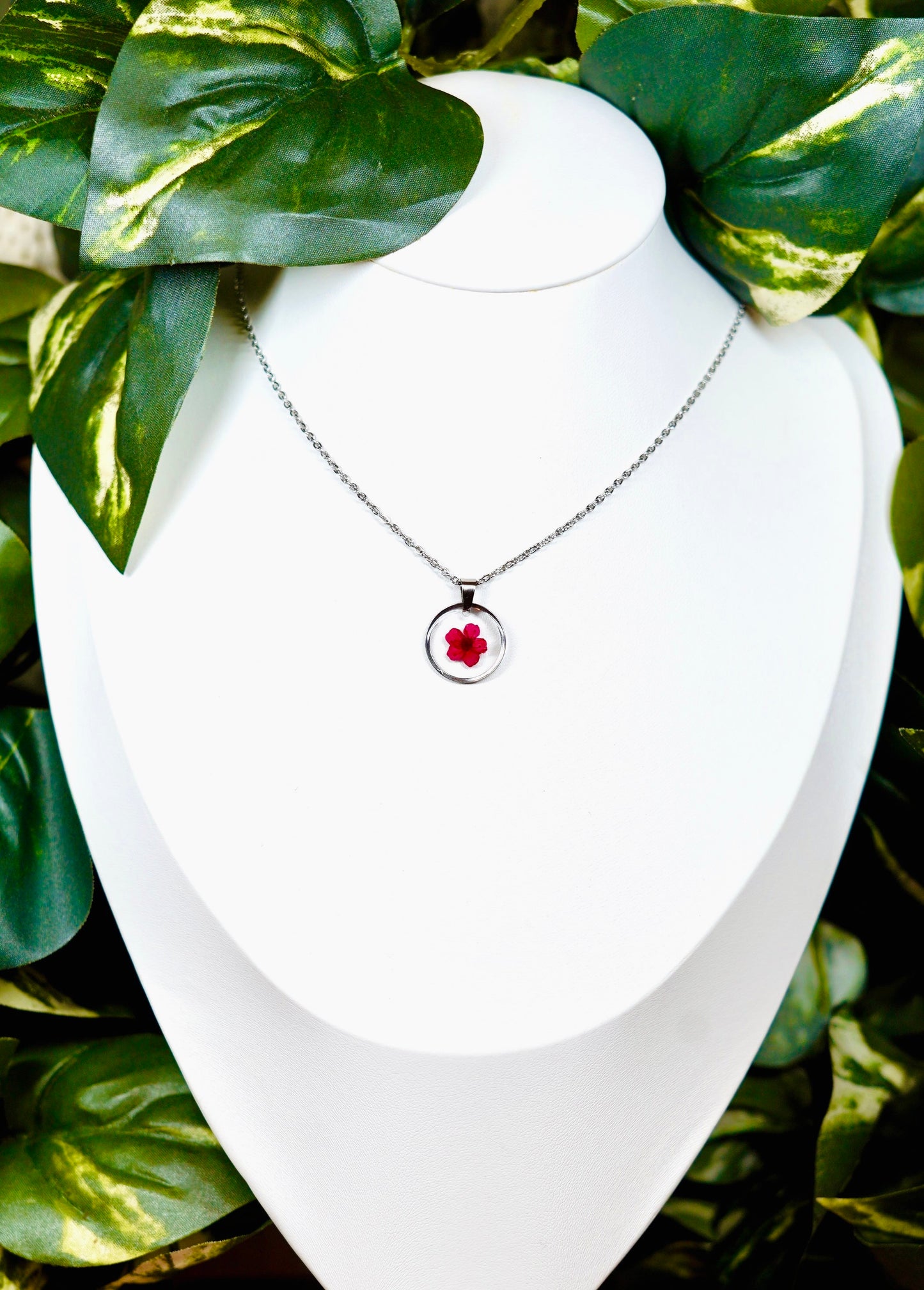 Red Dainty Single Flower Necklace - 3 Designs