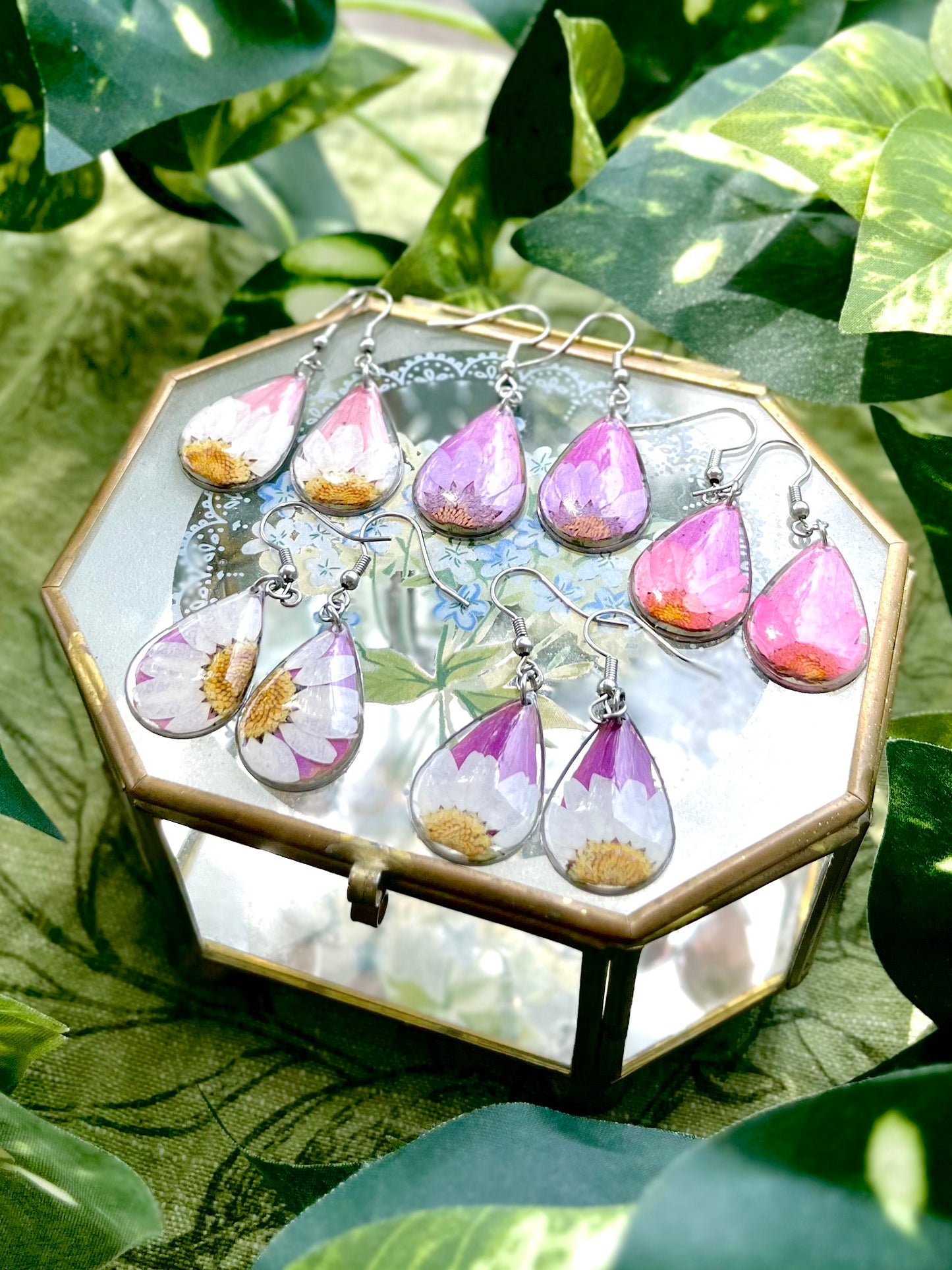 White Daisy & Pink Zennia Wildflower Teardrop Earrings