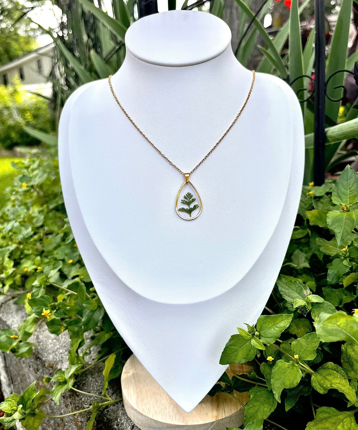 Botanical Fern Teardrop Gold Necklace