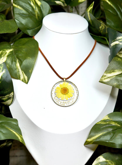 Yellow Daisy Flower White Floral Double Circle Necklace