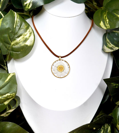 Large White Daisy Flower Circle Leather Necklace