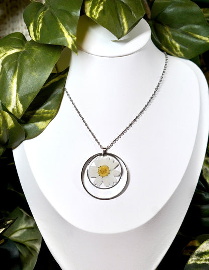 White Daisy Flower Double Circle Necklace