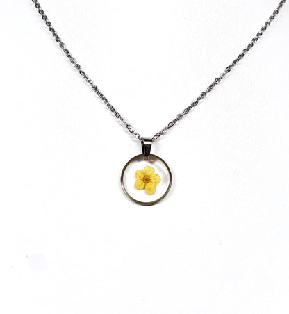 Yellow Single Flower Circle Necklace