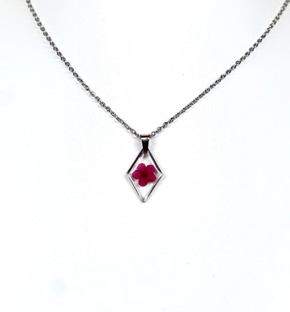 Red Single Flower Diamond Necklace