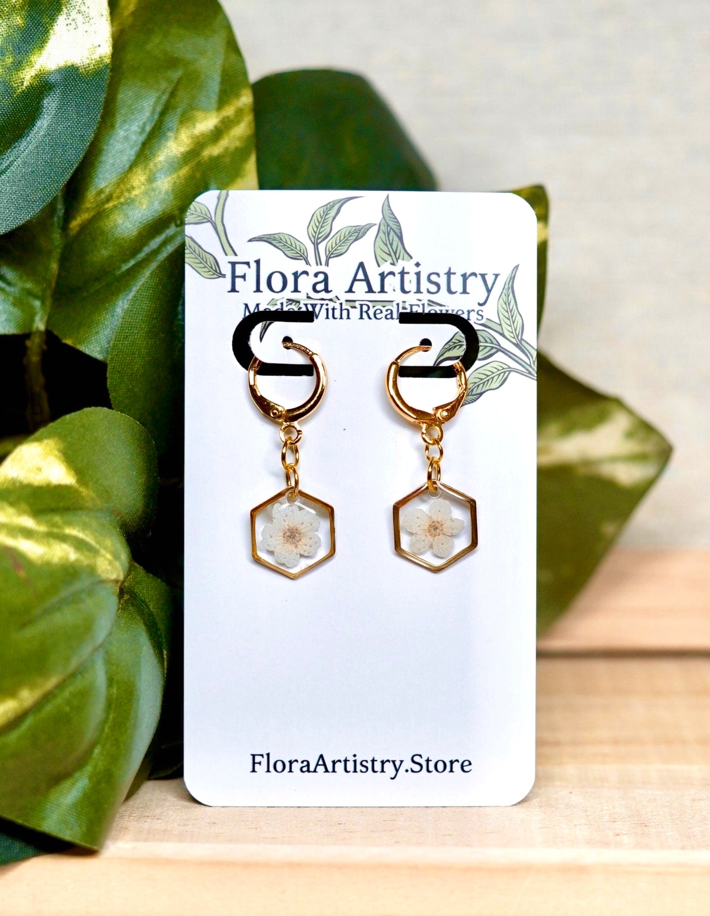 Small Flower Huggie Hoops Earring | 8 Colors