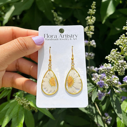 Sunny Daisy Flower Gold Teardrop Dangle Earring