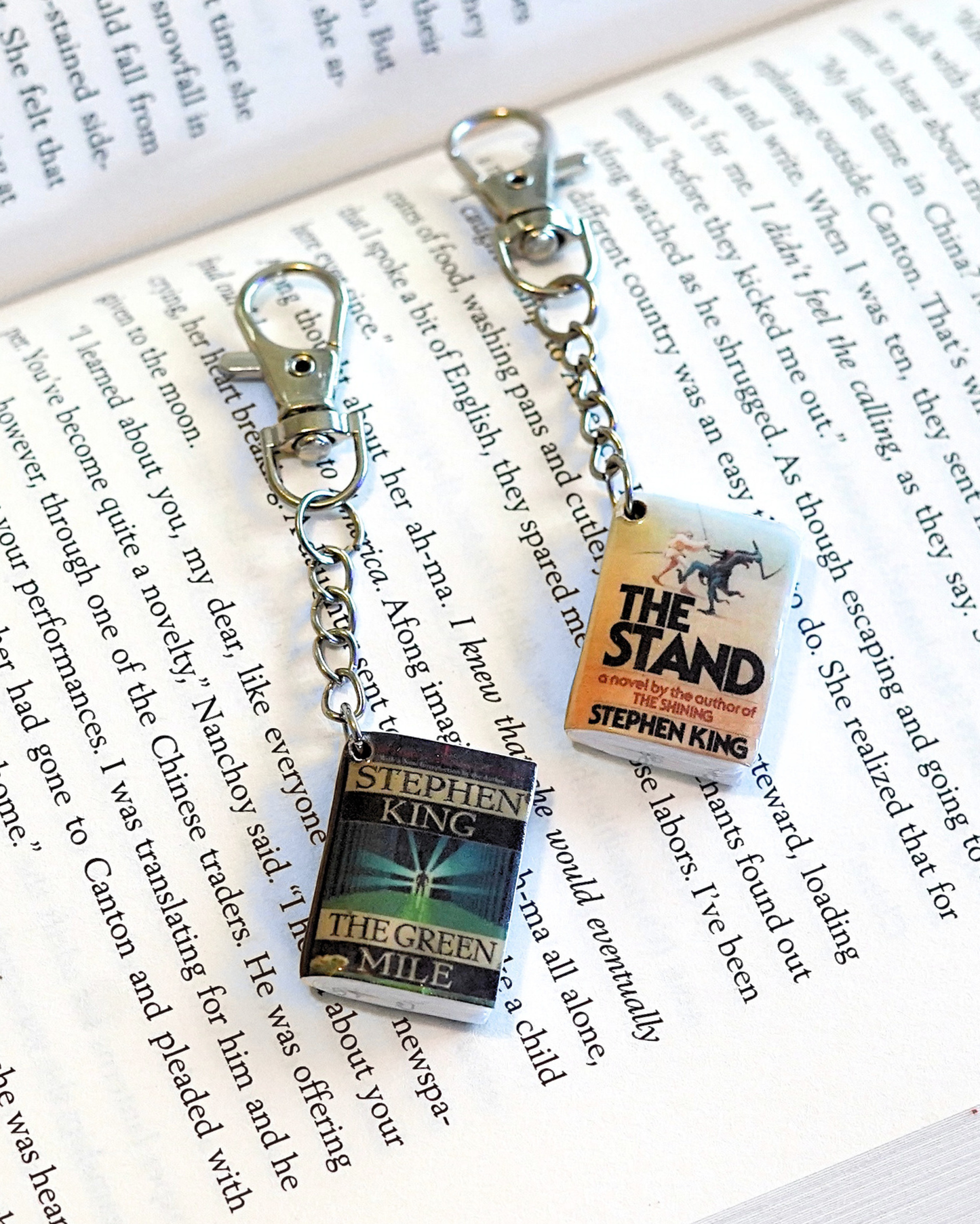 Thriller, Mystery & Contemporary Drama Book Keychains