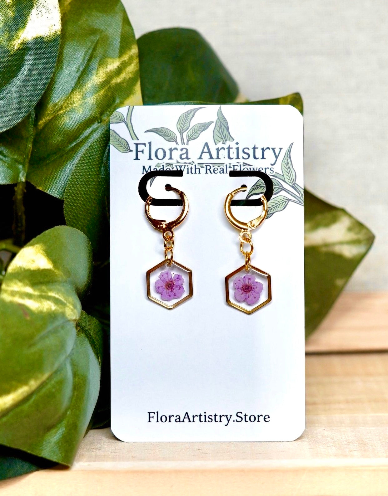 Small Flower Huggie Hoops Earring | 8 Colors