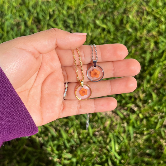 Dainty Single Orange Flower Circle Necklace